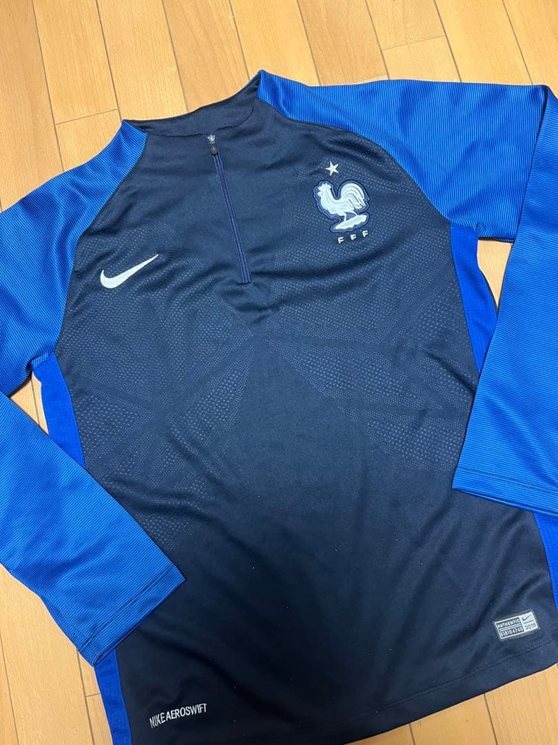 美品　NIKE フランス代表　ドリルトップ 上下セットアップ