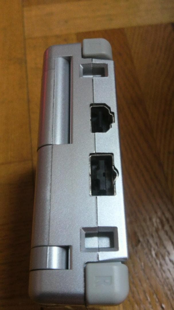 ゲームボーイアドバンスSP シルバー GBASP