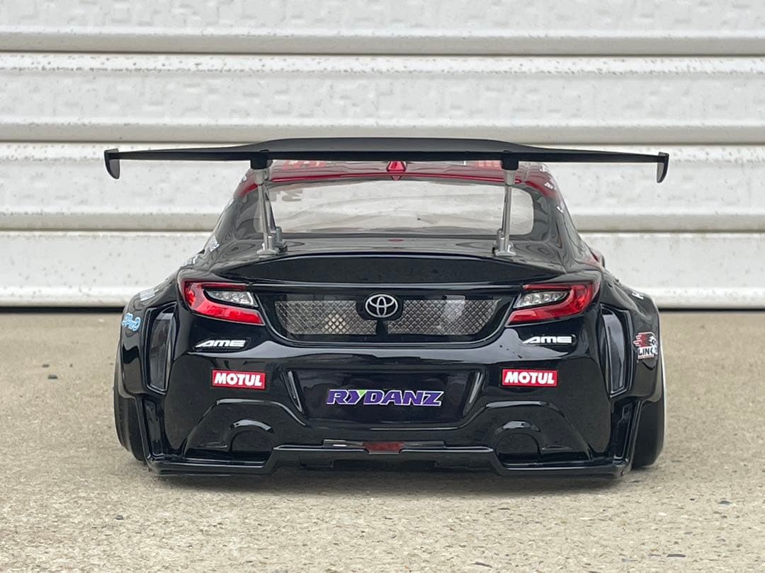 ヨコモ　gr86 pandem SHIBATA仕様 塗装済未走行