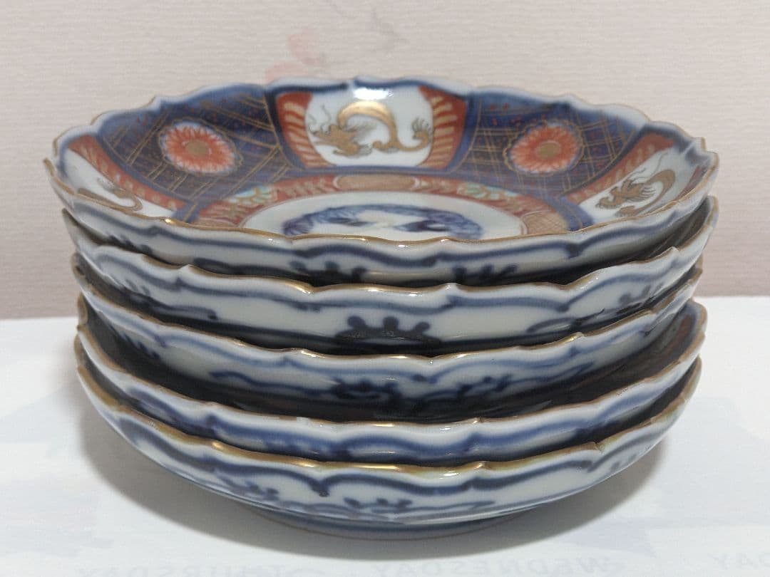 ♦江戸時代古伊万里 大明成化年製 染付金襴手 吉祥文 輪花豆皿 五枚組み 骨董品