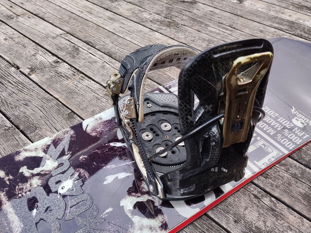 スノーボード2点セット RICE28 SKURUS KU4RU 152 FLOW