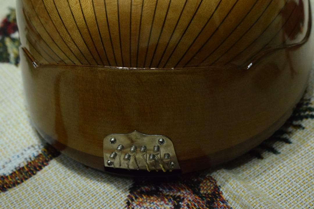 【新品弦張り替え済】Suzuki マンドリン M-210【ハードケース付】