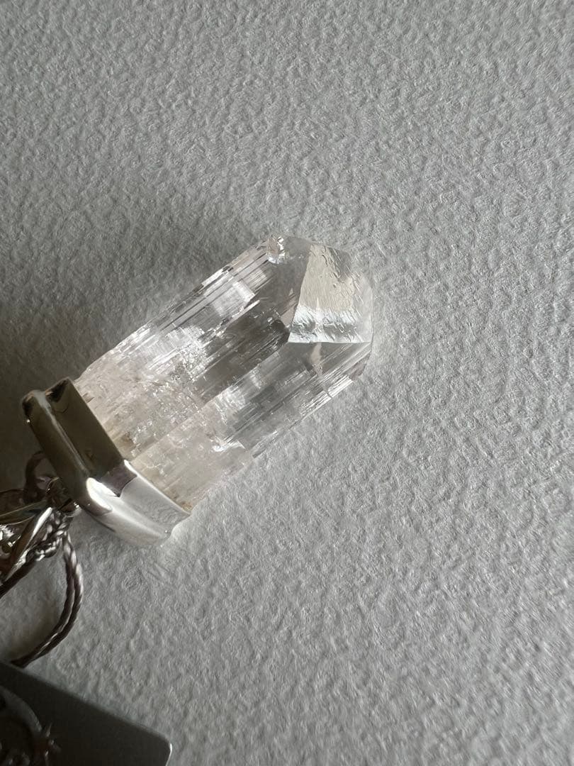 ダンビュライトペンダント！！美麗結晶 スターボーン社41.0cts！