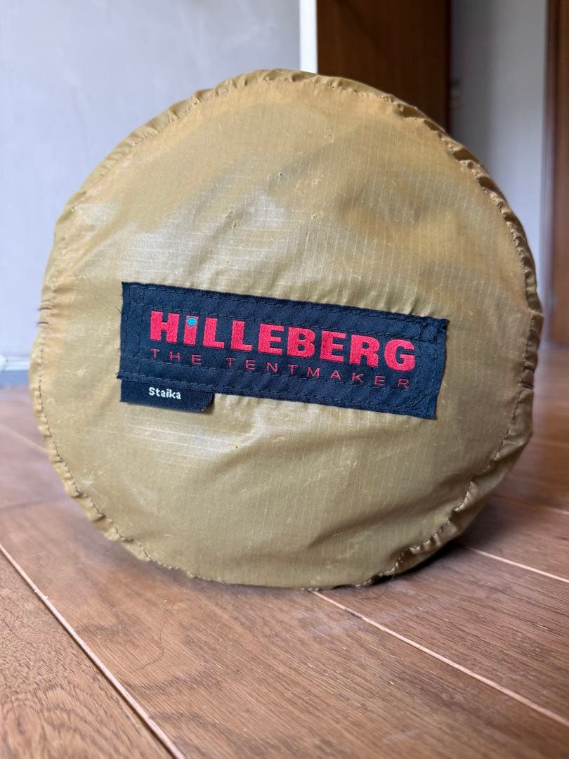 希少 ヒルバーグ スタイカ 旧サンド フットプリント付