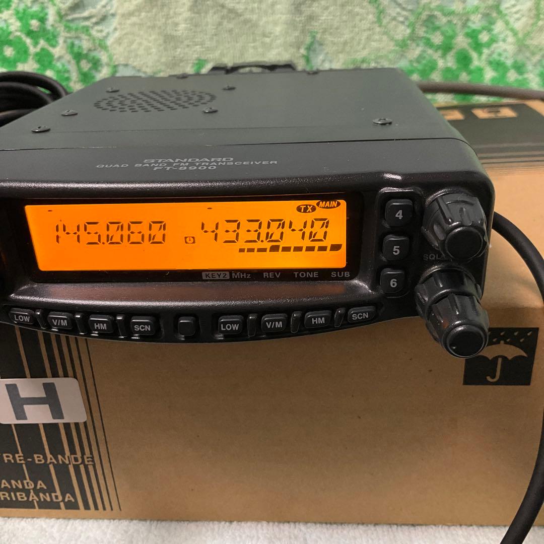 STANDARD FT-8900H クワッドバンドFMトランシーバー
