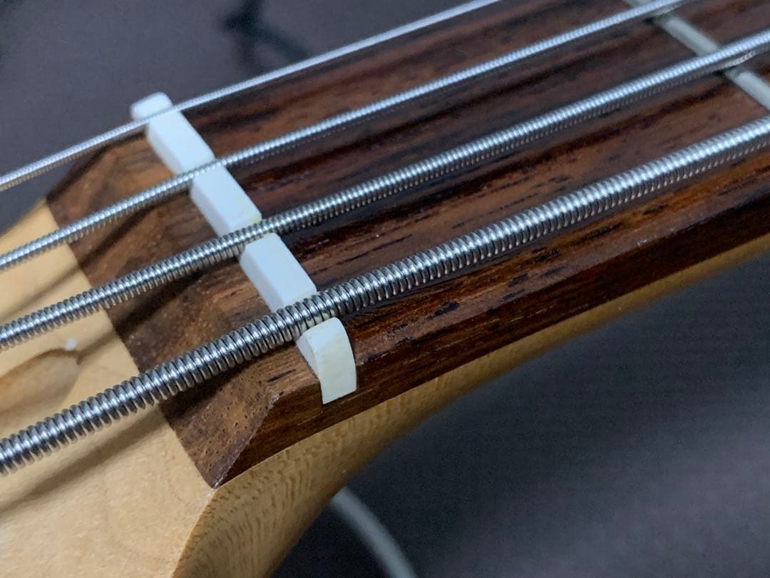 Squire by fender JB スクワイヤー ベース jazz ジャズ