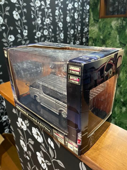 DISM  200系HIACE ハイエース D.A.DエアロVer.  シルバー