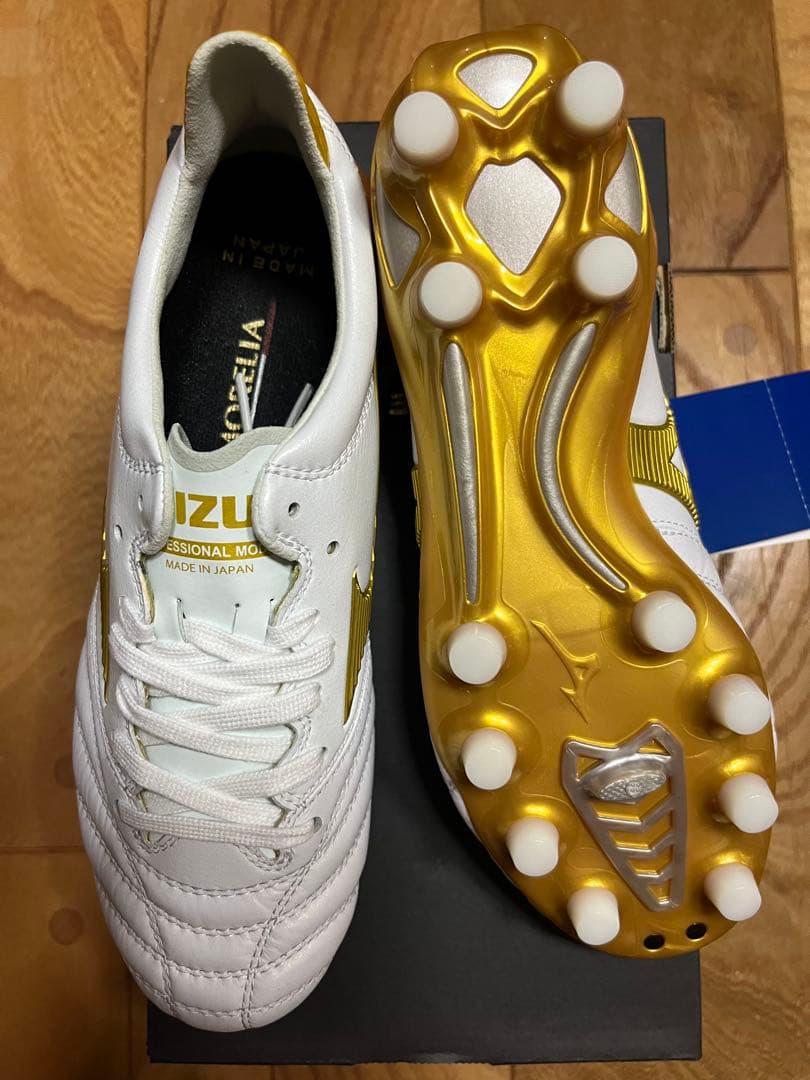 新品　超激レア　限定カラー　ミズノ　モレリア ネオ2 JAPAN 25cm