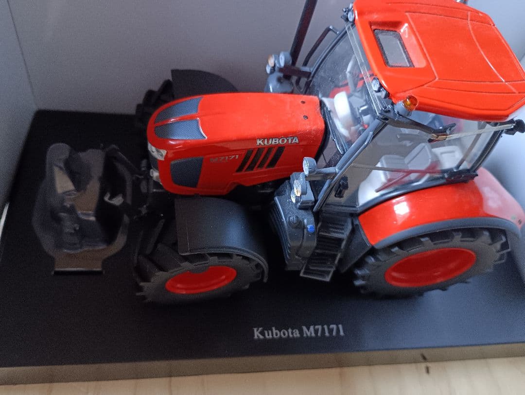 Kubota クボタ　トラクター　コンバイン　ミニチュア　セット 3台