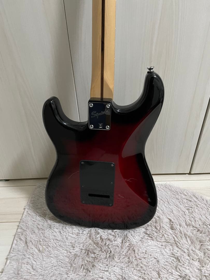 Squier by fender Standard ストラトキャスター ラージ