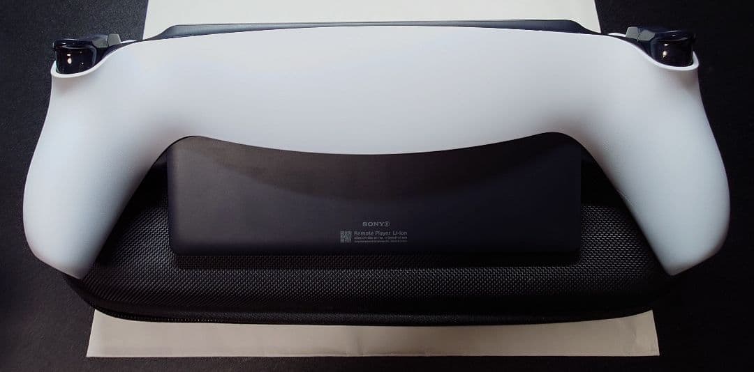 PlayStation Portal　ホワイト ケース付き