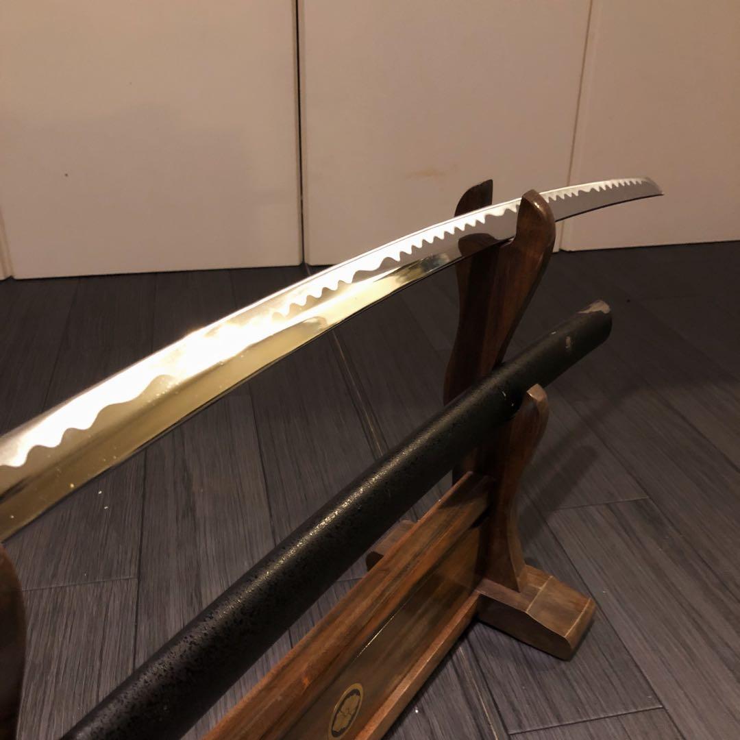 高級模造刀　優波紋　黒拵え　太刀　居合刀
