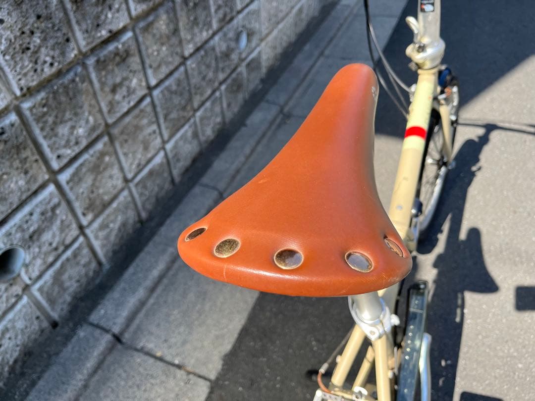 [引き取り限定] DAHON Boardwalk i5