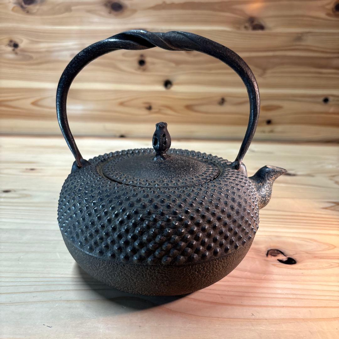 昭和レトロ　南部鉄器　虎山工房　鉄瓶　骨董品