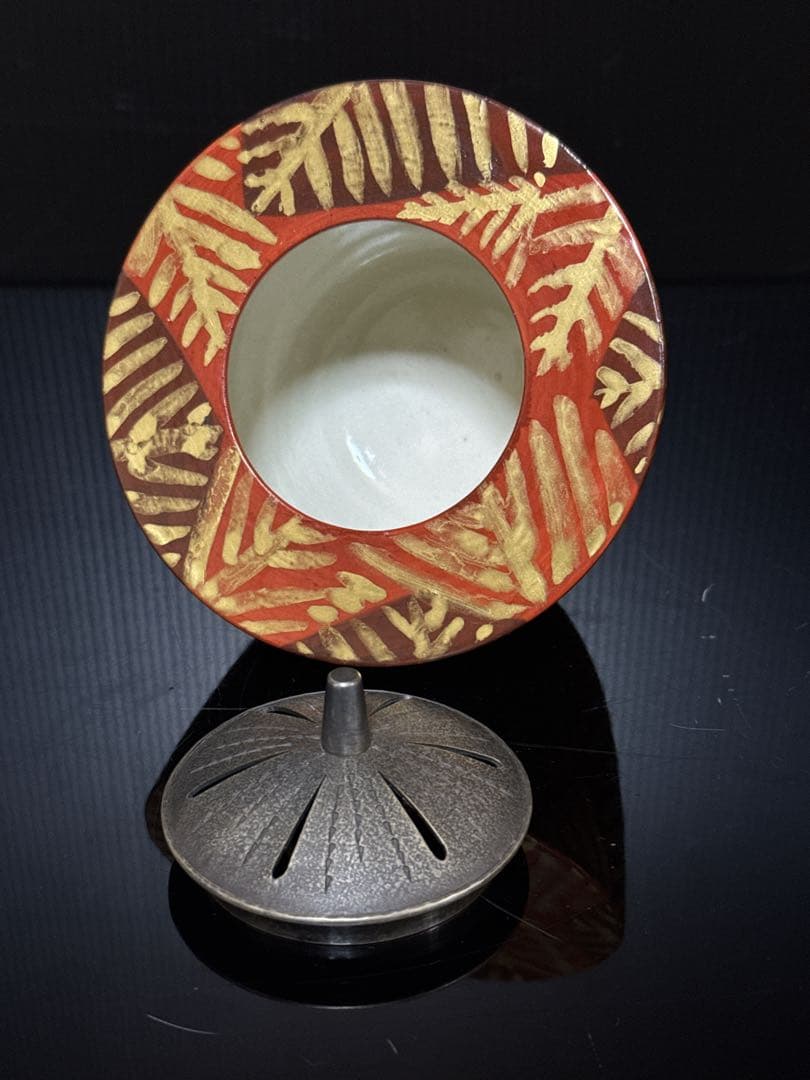 清水六兵衛 金彩歯朶文 香炉 共桐箱 茶道具