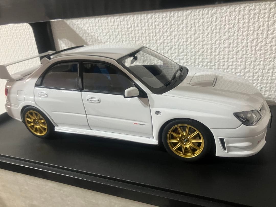 1/18 オートアート スバル インプレッサ WRX STI 2006