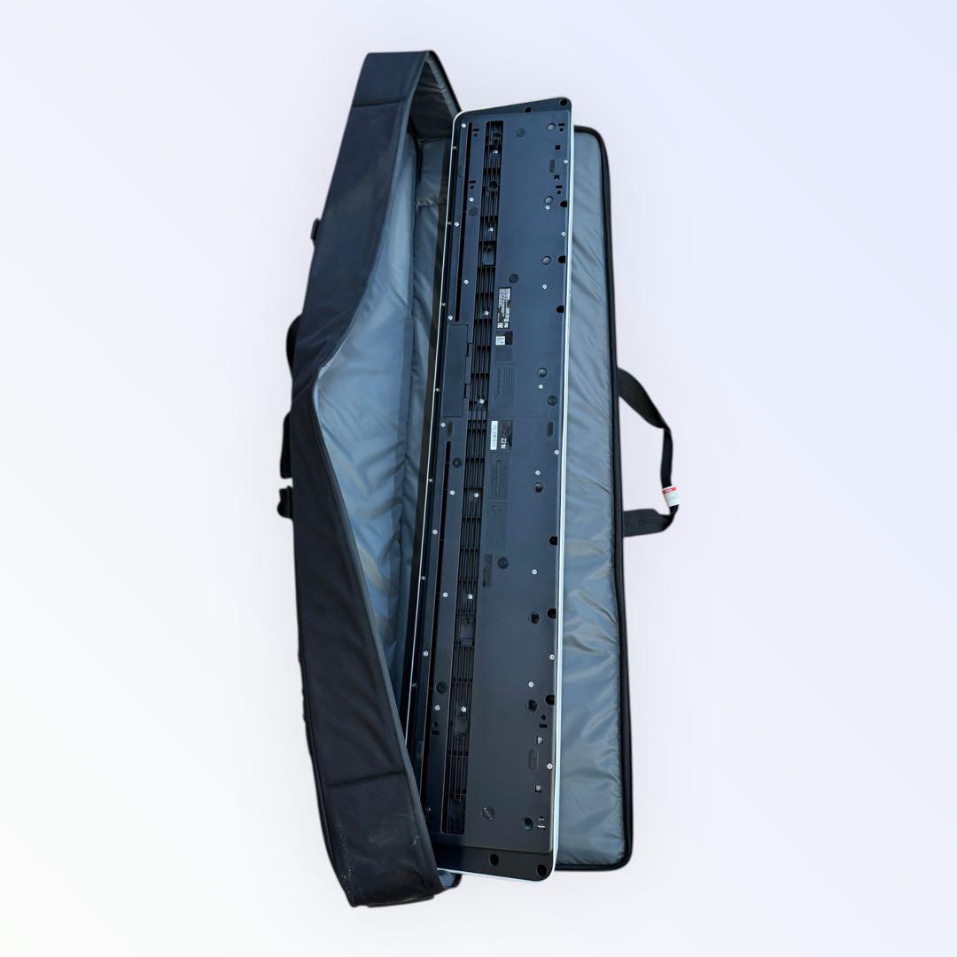 【美品】2022年式　casio cdp-s110 ホワイト　箱・付属品完備