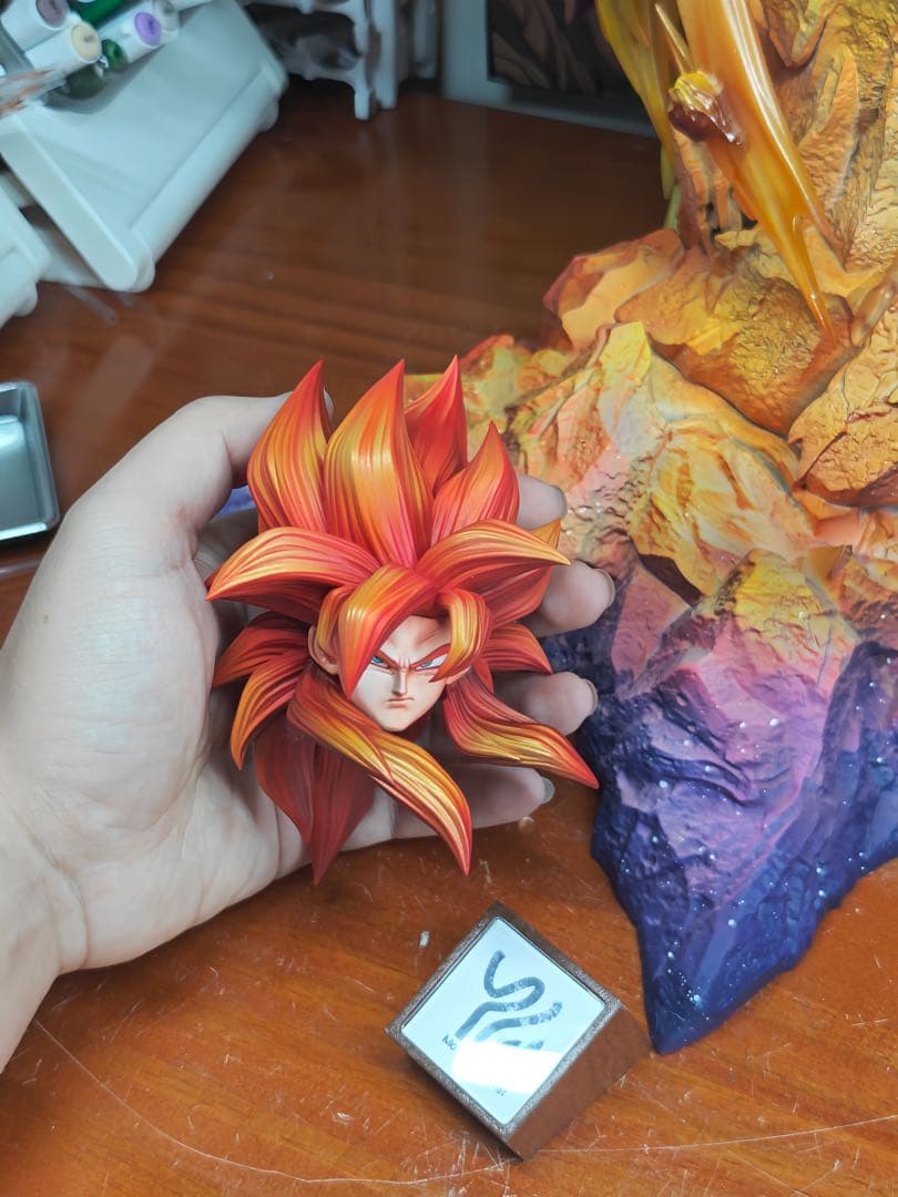 ドラゴンボールGT　ゴジータスーパーサイヤ人4　ガレージキッド　フィギュア