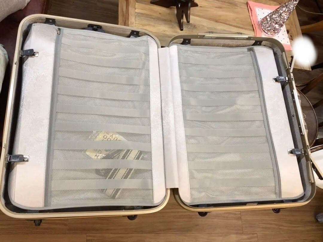 希少 サムソナイト ID CONSTANCY スーツケース 大容量 USED