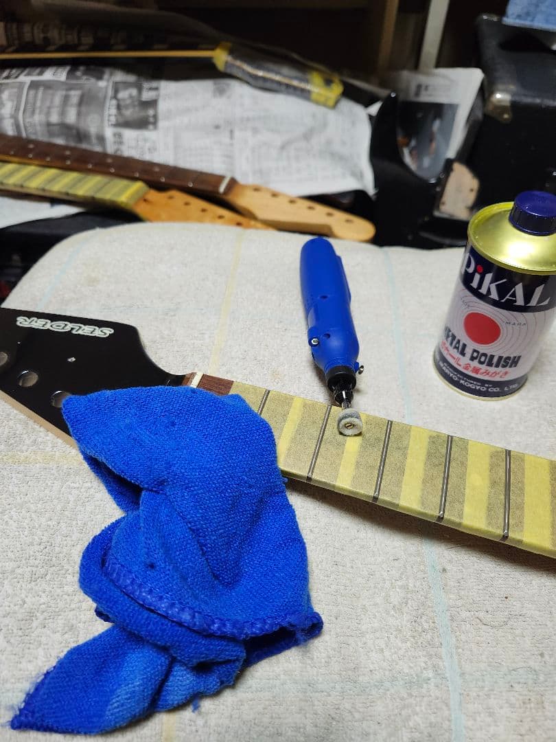 分解洗浄整備調整済み SELDER strat type black SSH