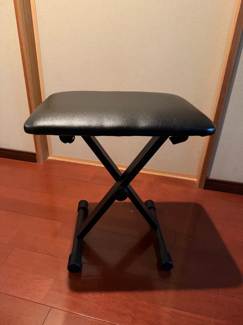 Yamaha 電子キーボード　ホワイト