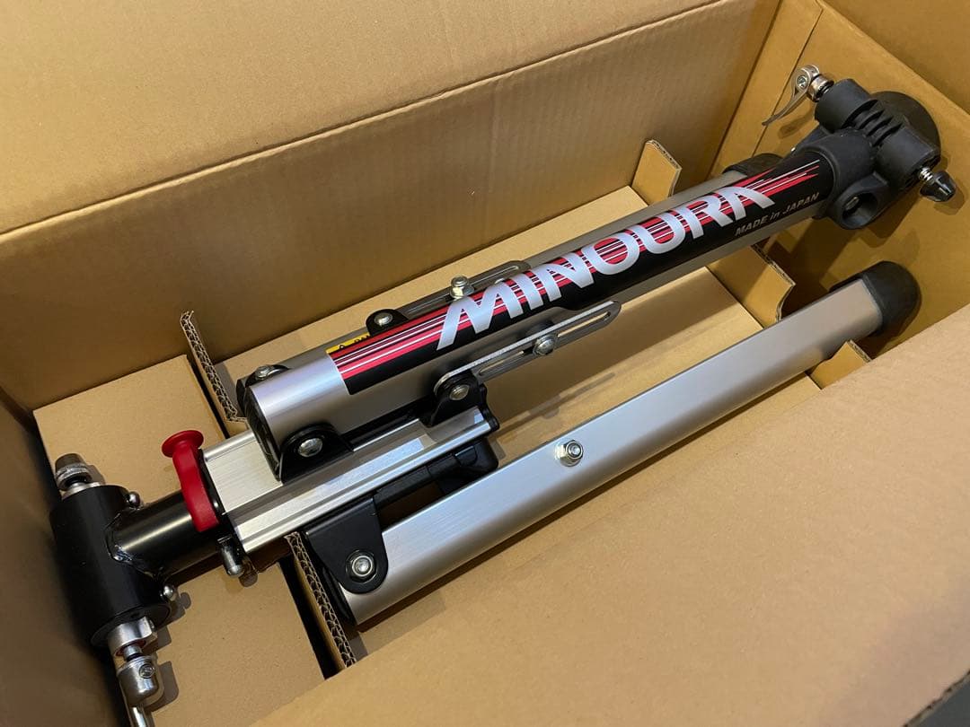 【未使用品】 MINOURA FG540 ハイブリッドローラー