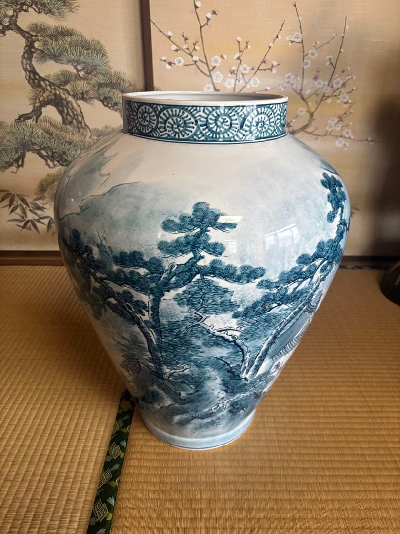 【有田焼　金龍窯　博山作‼️】山水飾壷　沈香壺　　大壷骨董品 飾壺 置物 古美術品