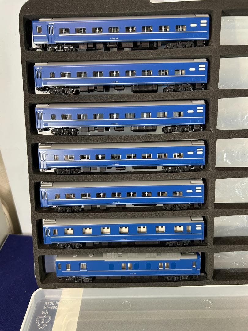 KATO 24系25形100番台 9両セット（中間：BM式自密連タイプ）