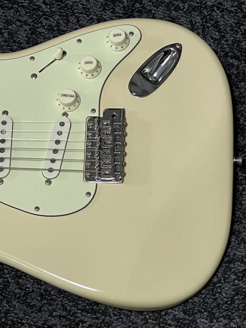 ギター Fender Japan Stratocaster ST62-70TX VWH