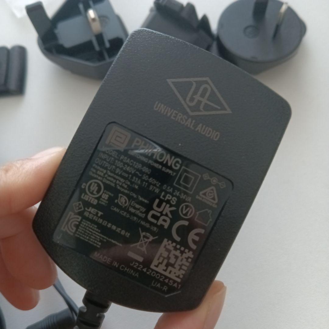 UNIVERSAL AUDIO UAFX DREAM'65　アダプター付き