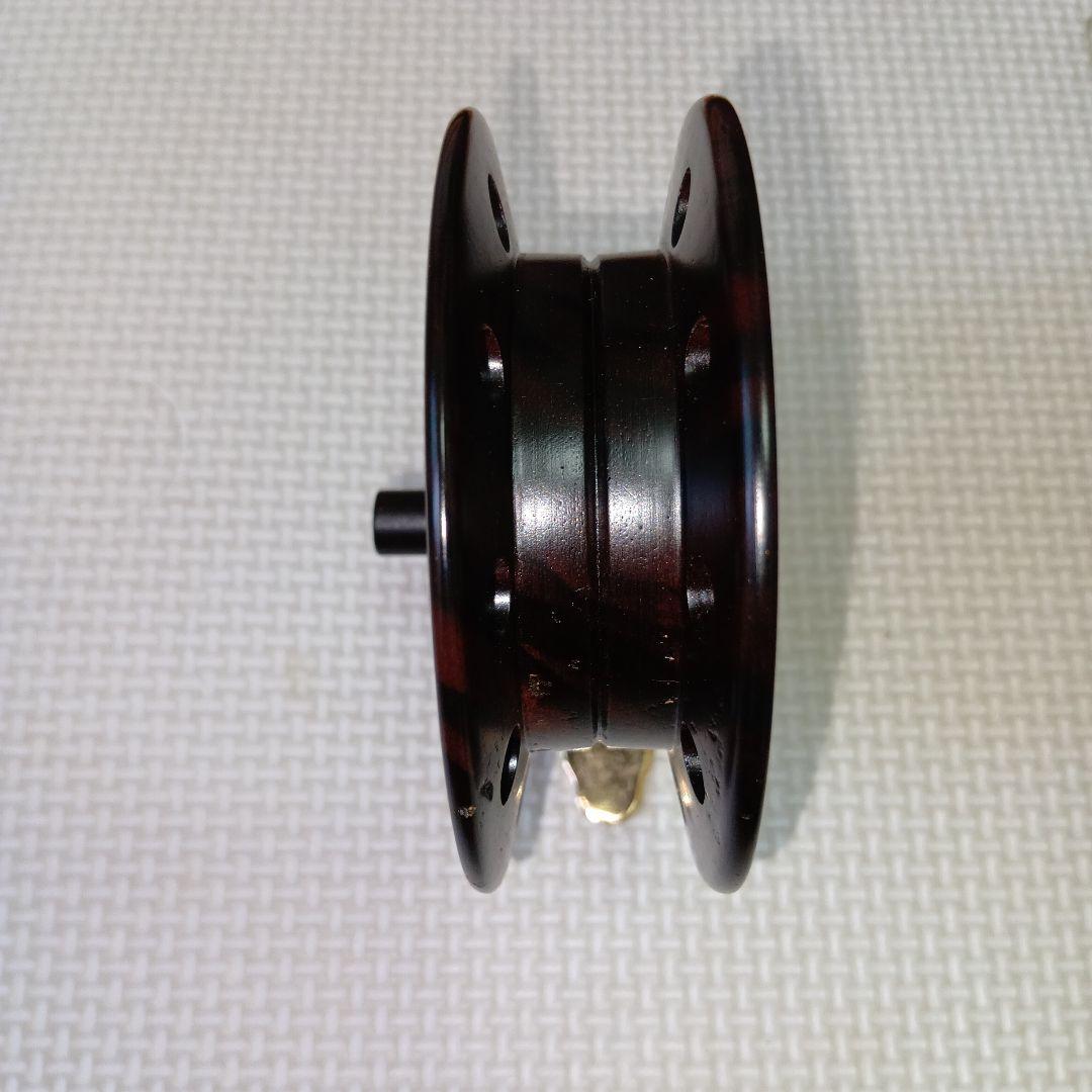 サクラ　大江戸リール　黒檀製　金色足付　85型