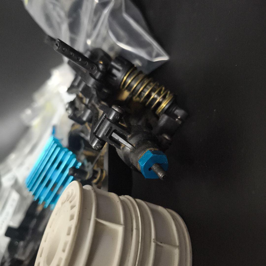 値下げ！早いもの勝ち！ジャンク　TT02　シャーシ　パーツセット　オプション多数