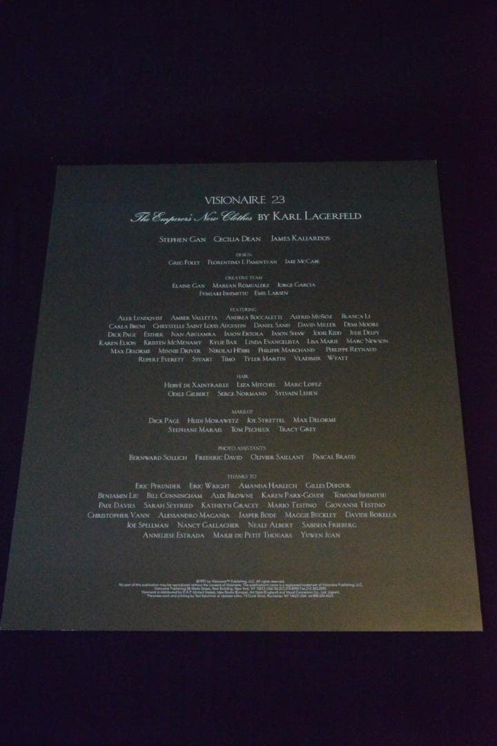 Visionaire #23: Emp' Sdnr30 カール・ラガーフェルド
