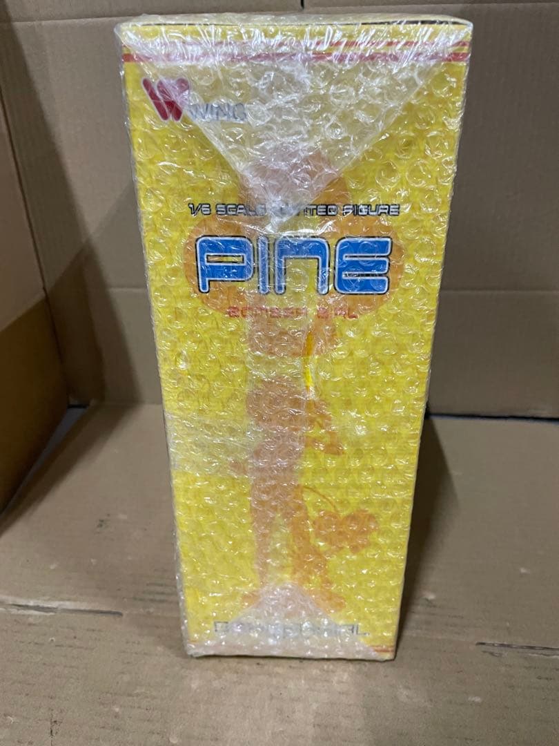 ボンバーガール パイン1/6スケール プラスチック&鉄製塗装済み完成品フィギュア