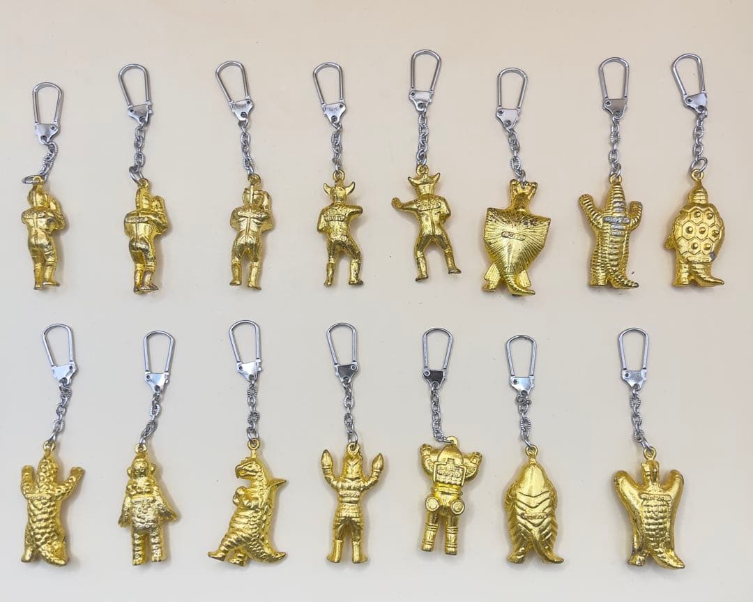 ウルトラマン全15種類キーホルダー