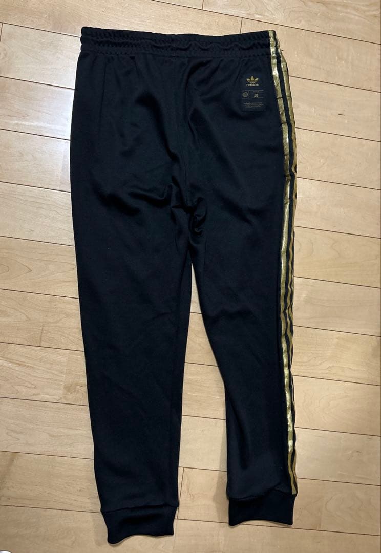 adidas originals アディダスオリジナルス　セットアップ　ジャージ