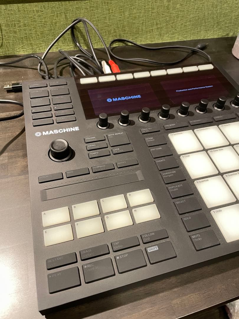 MASCHINE MK3【比較的美品】