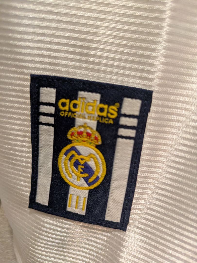 国内正規品【新品未使用】レアル・マドリード 99/00 復刻ホームユニフォーム