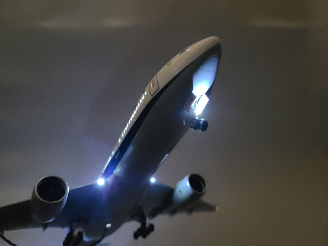ANA BOEING 777-200ER LED仕様完成品
