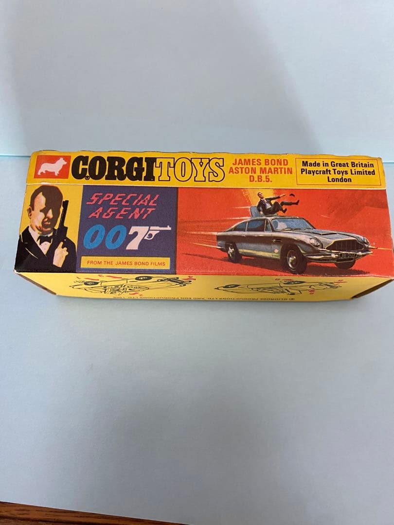 Corgi Toys 007 ジェームズボンド ミニカー アストンマーティン