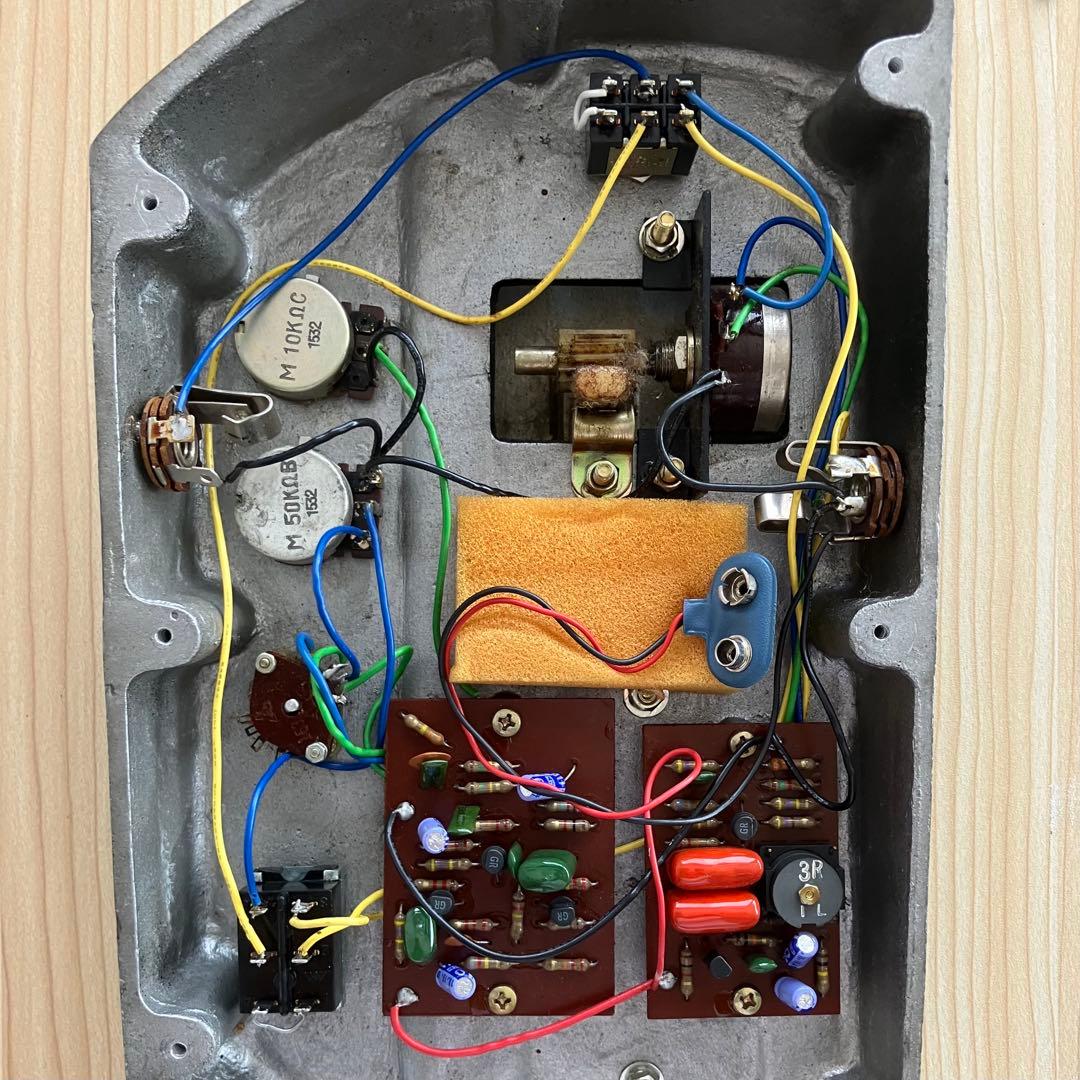 Roland DOUBLE BEAT AD-50 ファズ&ワウ