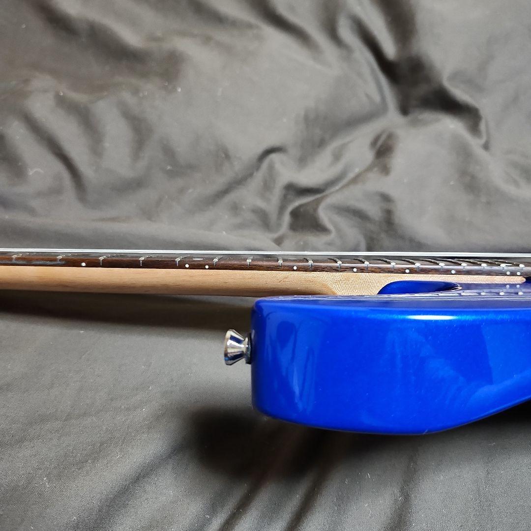 G.W最終セール！！24F メタリックブルー エレキギター