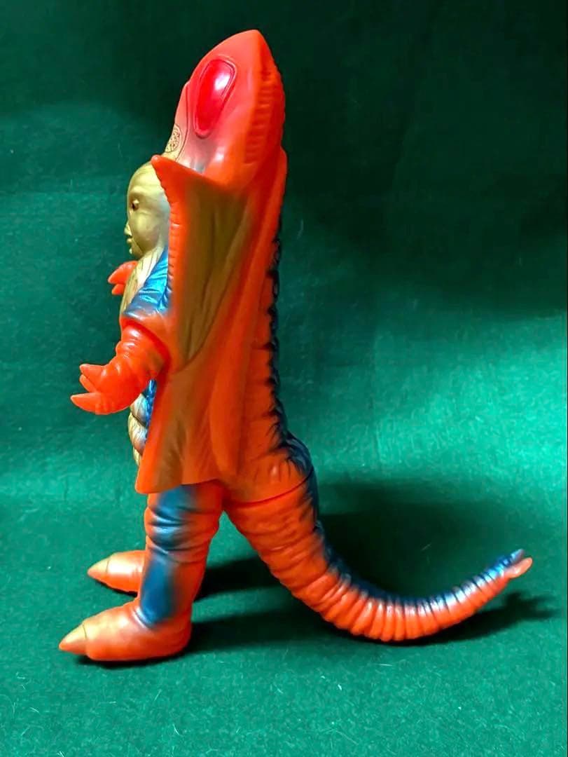 ■ ブルマァク 鋼鉄竜 アイアン ソフビ / ミラーマン怪獣