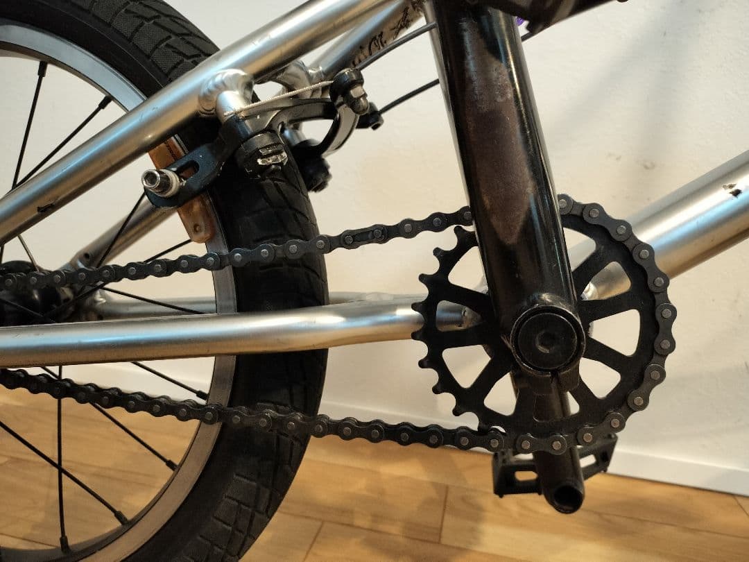 BMX 16インチ cult