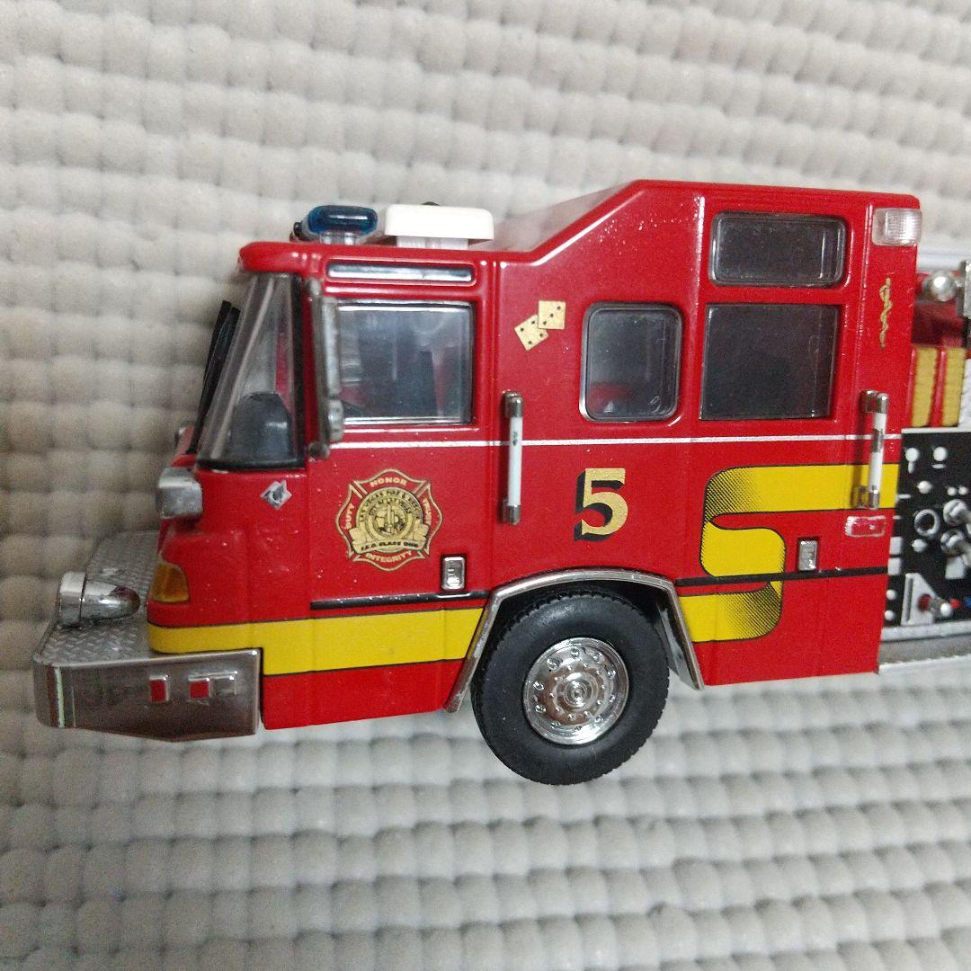激レア！CODE3 ラスベガス 消防車PierceQuantumPumperE5