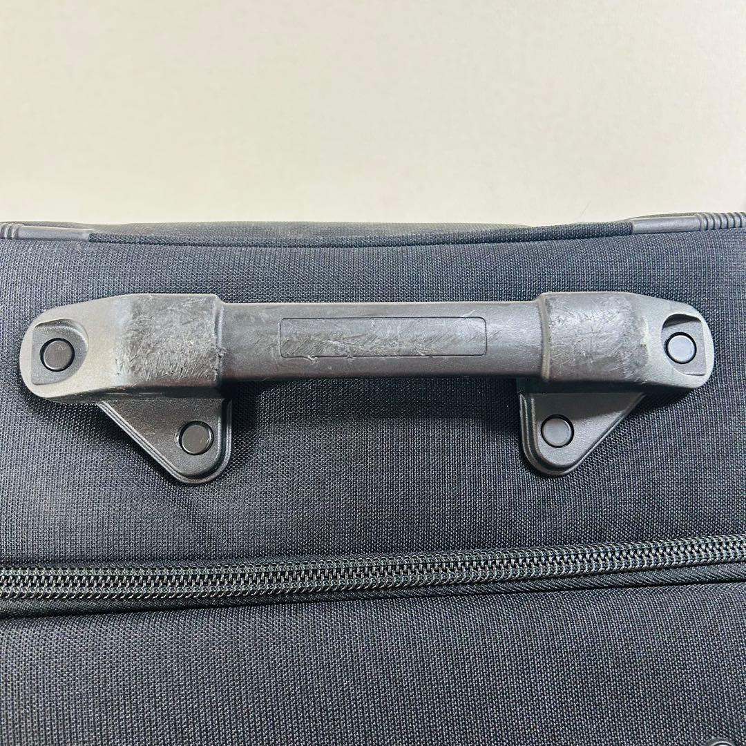 Burtonバートン　キャリーバック　スーツケース　ソフトキャリー　旅行かばん