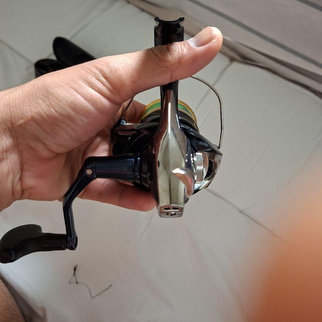 SPHEROS SW 4000XG スピニングリール