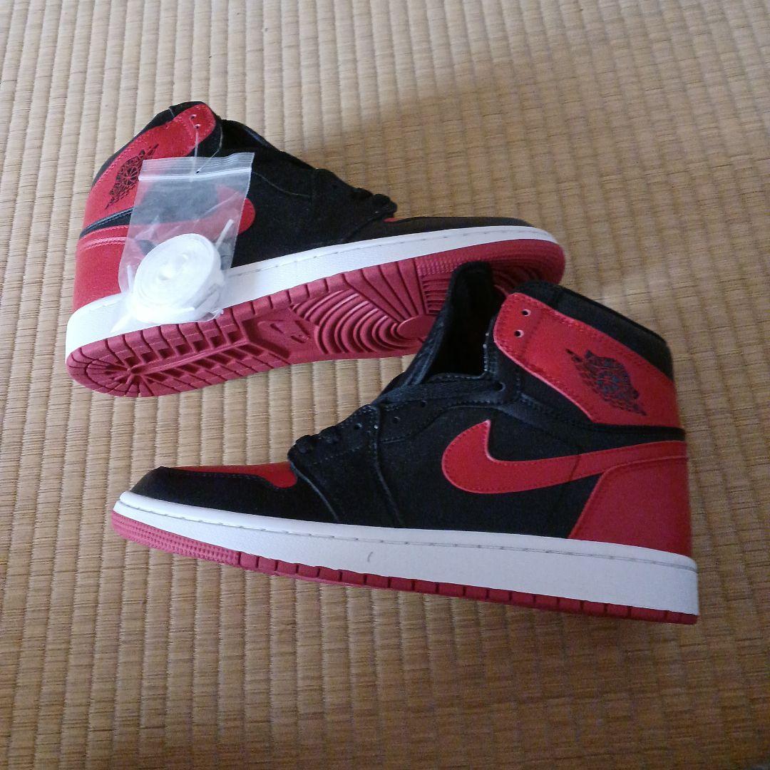 Nike Air Jordan 1 Retro 赤黒
