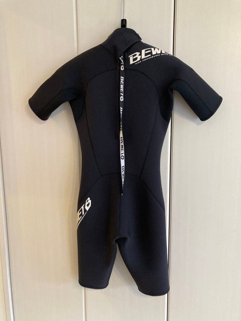 まとめ売り★BEWETウェットスーツ★フルスーツ～タッパーまで★ＭＬサイズ