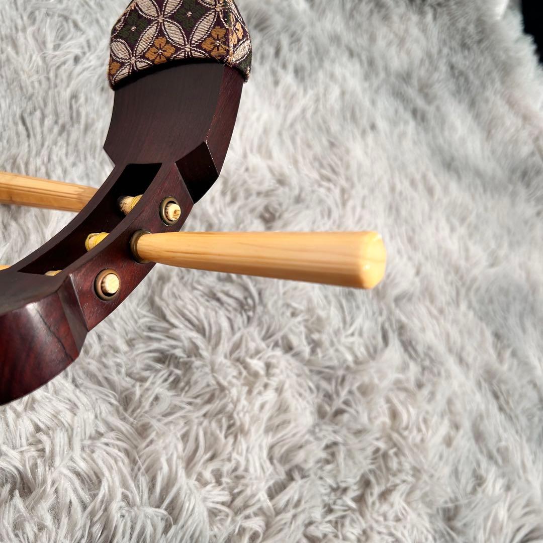 長唄三味線　三味線　中棹　紫檀　丸打胴　本皮　現状品　皮破れなし